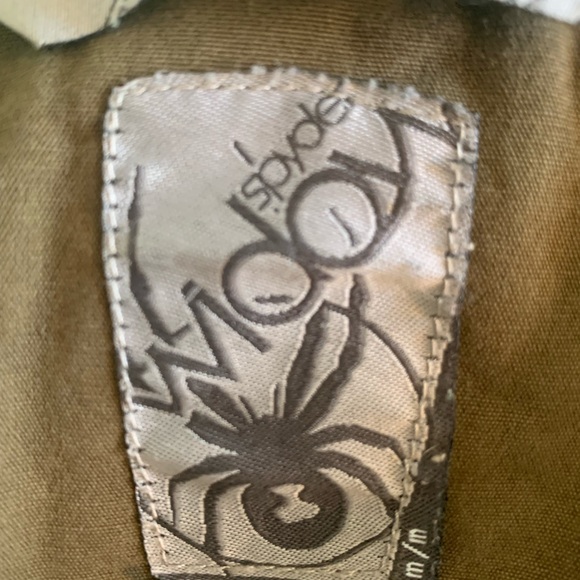 Spider brand . Size M Woman Green sport jacket .Unique style for you . - Picture 3 of 7